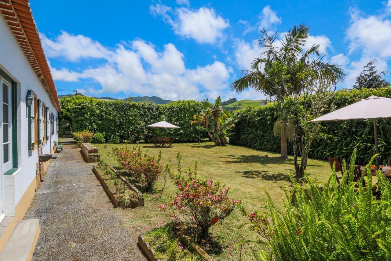 Villa Domus Adepta Charming W Garden Furnas  Esterno foto